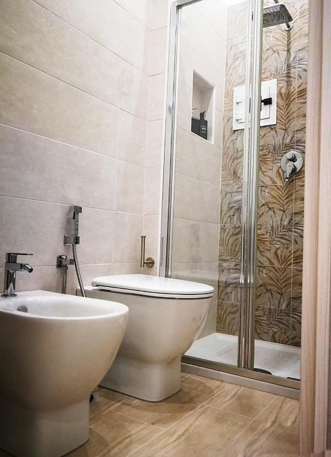 Tere Suite Napoli Bagian luar foto